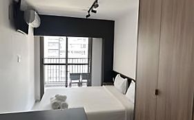 Studio completo luxo novo 810